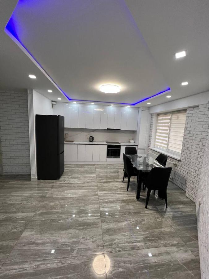 Luxrent Apartment Chisinau Luaran gambar