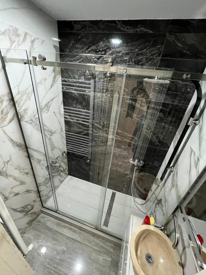 Luxrent Apartment Chisinau Luaran gambar